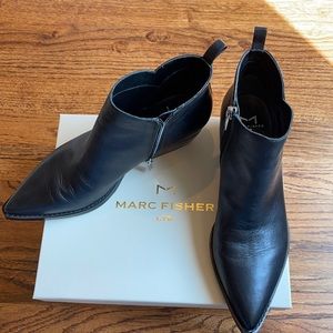 Marc Fisher Pointy Toe black leather Bootie 7.5m